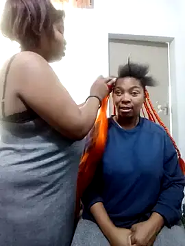 Snapshot of ShySexyBaddiexx chatting on November 19, 2025, 8:14 am ShySexyBaddiexx online show from November 19, 2025, 8:14 am