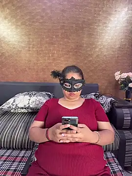 Snapshot of Iampriyaaa15 chatting on July 13, 2026, 7:55 am Iampriyaaa15 online show from July 13, 2026, 7:55 am