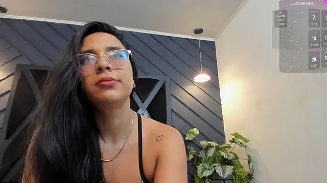 Snapshot of zoe_martins_ chatting on September 29, 2025, 5:18 pm zoe martins online show from September 29, 2025, 5:18 pm