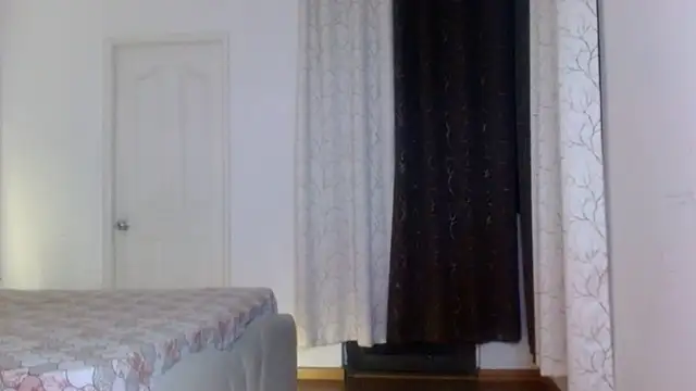 Snapshot of Mini_Meera chatting on March 8, 2026, 5:50 pm Mini Meera online show from March 8, 2026, 5:50 pm