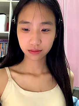 xiaotao-999 online show from September 13, 2025, 3:34 pm