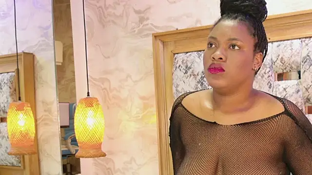 Snapshot of ZOLEY_WATSON chatting on September 27, 2025, 3:00 am ZOLEY WATSON online show from September 27, 2025, 3:00 am