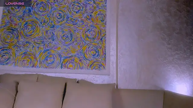 marrenaa online show from September 27, 2025, 6:07 am