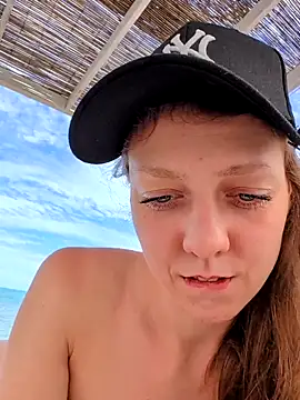 Eveline Beauty Kitty online show from June 17, 2026, 1:34 pm