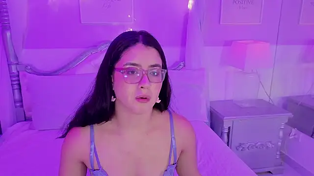 Snapshot of LiLLiAnderson chatting on September 20, 2025, 12:06 pm LiLLiAnderson online show from September 20, 2025, 12:06 pm