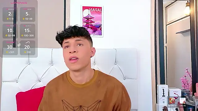 Axel  Evans online show from March 19, 2026, 2:43 pm