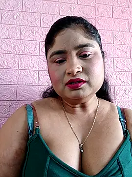 hornyriyanka online show from March 28, 2026, 3:17 am