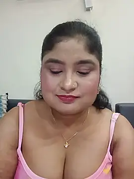 Snapshot of hornyriyanka chatting on June 21, 2026, 2:47 am hornyriyanka online show from June 21, 2026, 2:47 am