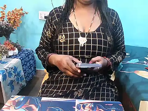 PREETI BABY online show from October 24, 2025, 5:04 am