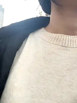 Snapshot of xinmeng-000 chatting on November 8, 2025, 6:46 am xinmeng-000 online show from November 8, 2025, 6:46 am