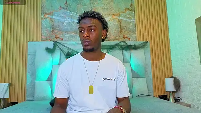 pipedark  online show from October 29, 2025, 4:04 am