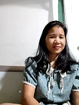 Maria2299 online show from October 29, 2025, 4:37 am