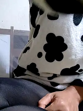 Snapshot of Maria2299 chatting on January 31, 2026, 9:35 pm Maria2299 online show from January 31, 2026, 9:35 pm