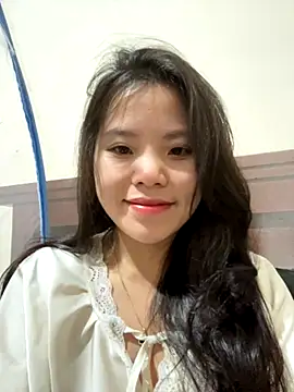 Snapshot of Bella_7777 chatting on October 26, 2025, 4:02 pm Bella 7777 online show from October 26, 2025, 4:02 pm