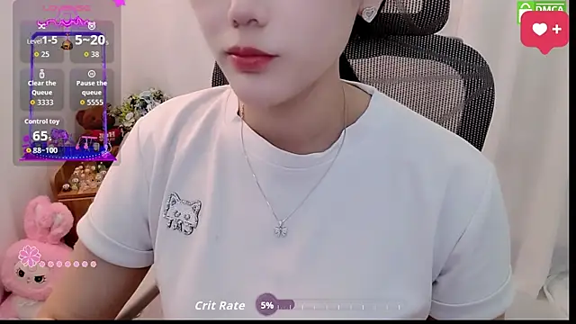 HanaYourlove online show from May 28, 2026, 1:19 pm