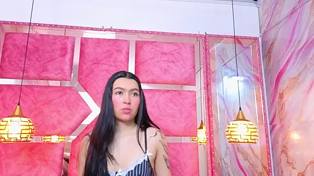 Ambar Cullen online show from May 15, 2026, 8:38 pm