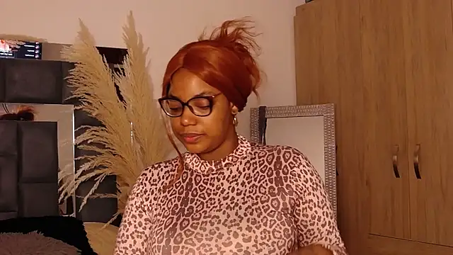 Snapshot of SheilaCoopers_ chatting on February 28, 2026, 11:11 am SheilaCoopers online show from February 28, 2026, 11:11 am