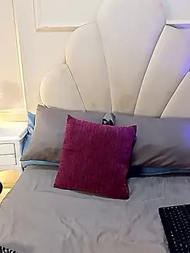 Kaylachannell online show from January 15, 2026, 3:44 am