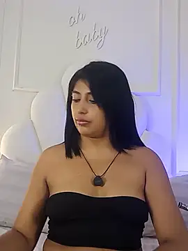 Kaylachannell online show from May 26, 2026, 3:35 am