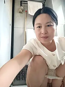 Snapshot of chengcheng12 chatting on September 25, 2025, 12:36 am chengcheng12 online show from September 25, 2025, 12:36 am