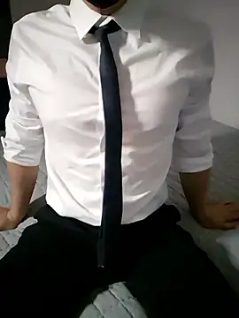 111owo111 online show from June 30, 2026, 1:23 pm