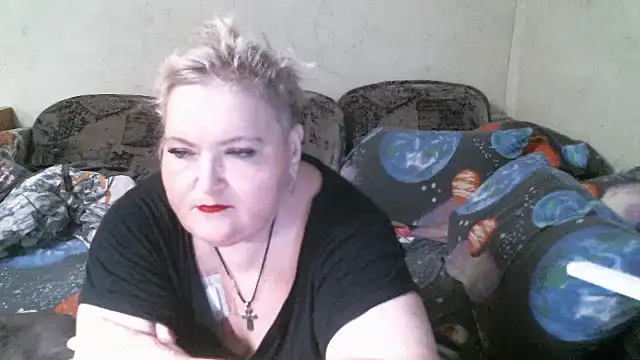 Snapshot of Lana555 chatting on July 8, 2026, 7:40 pm Lana555 online show from July 8, 2026, 7:40 pm