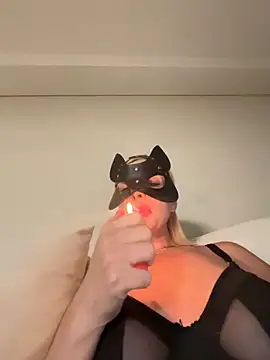 Snapshot of hevesim chatting on October 30, 2025, 3:24 pm hevesim online show from October 30, 2025, 3:24 pm