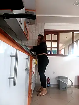 Asuna yuuky online show from October 7, 2025, 9:01 pm