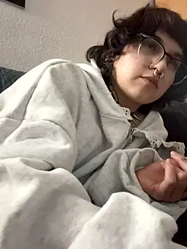 Snapshot of whitebunny88 chatting on October 30, 2025, 2:46 am whitebunny88 online show from October 30, 2025, 2:46 am