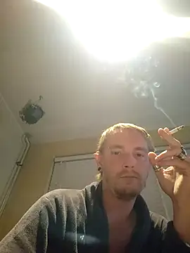 piercingpik online show from November 24, 2025, 9:47 pm