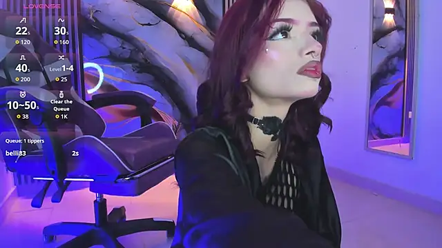 chloe jacksonn online show from February 17, 2026, 8:37 pm