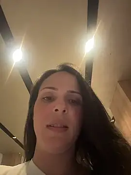 Lady LauraRose online show from February 22, 2026, 2:13 am