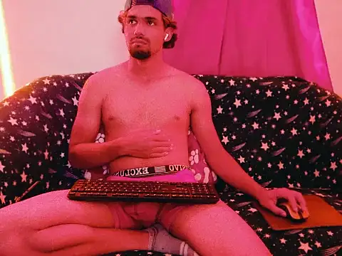 Snapshot of cristian-gp chatting on October 4, 2025, 1:58 am cristian-gp online show from October 4, 2025, 1:58 am