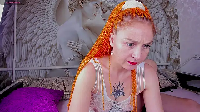 Snapshot of Gerald_and_Kristy chatting on September 30, 2025, 9:47 am Gerald and Kristy online show from September 30, 2025, 9:47 am