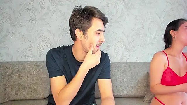 sophywhisper online show from November 26, 2025, 6:58 am