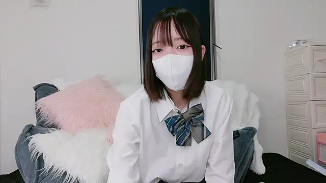 Azusa 128 online show from October 23, 2025, 10:47 am