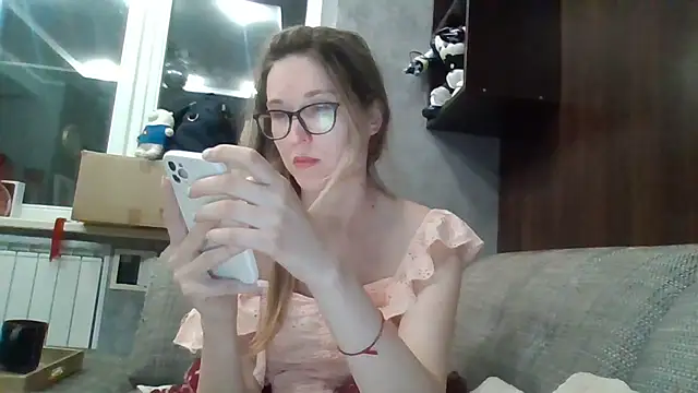 Snapshot of Jugira chatting on April 8, 2026, 10:10 pm Jugira online show from April 8, 2026, 10:10 pm