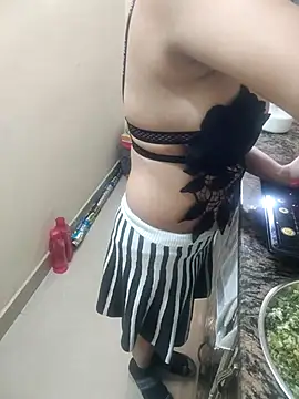 Snapshot of Pihu_Chopra chatting on November 18, 2025, 3:12 am Pihu Chopra online show from November 18, 2025, 3:12 am