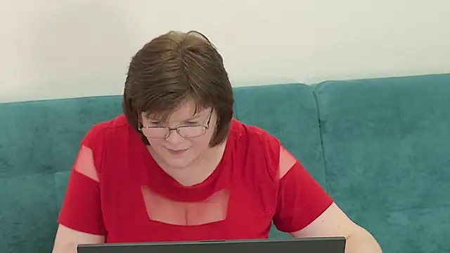 Snapshot of Sandra_Sunrise chatting on October 19, 2025, 9:10 am Sandra Sunrise online show from October 19, 2025, 9:10 am