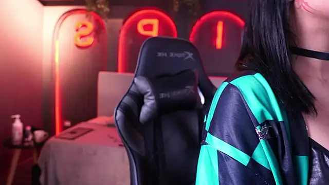 Roma hells online show from September 17, 2025, 7:04 pm