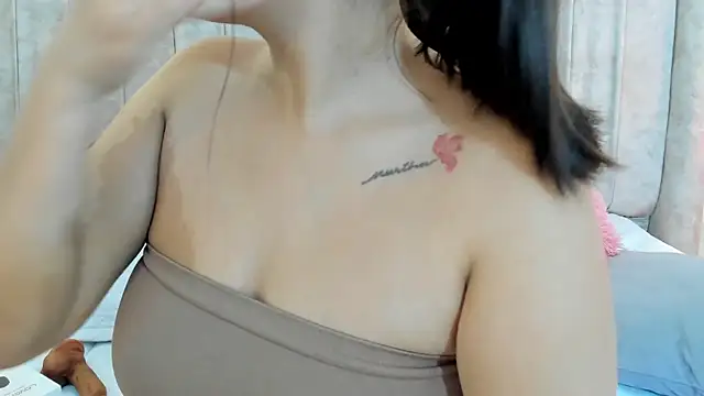 thamiina  online show from February 23, 2026, 7:00 pm