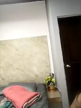 Snapshot of Teffy_chell chatting on February 6, 2026, 1:03 pm Teffy chell online show from February 6, 2026, 1:03 pm