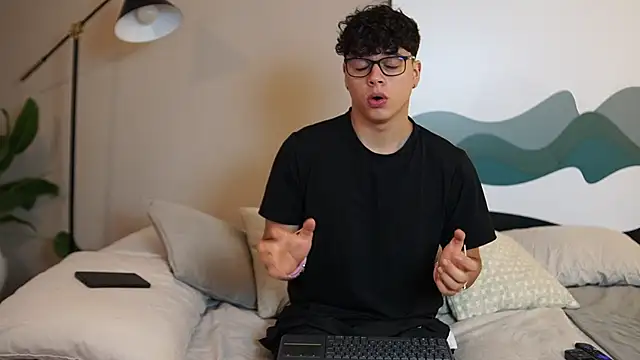 Ethan occonor online show from October 5, 2025, 6:39 pm