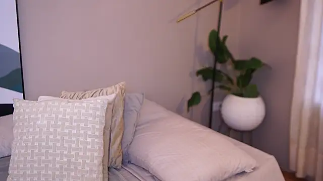 Ethan occonor online show from October 8, 2025, 12:36 pm