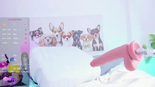 melly col online show from September 19, 2025, 8:09 pm