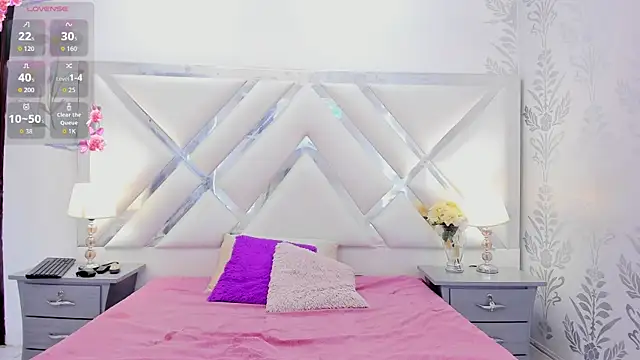 Snapshot of selenareyes chatting on September 11, 2025, 10:10 pm selenareyes online show from September 11, 2025, 10:10 pm