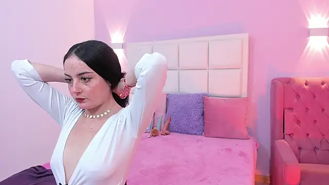 Ashley petit online show from October 5, 2025, 12:03 pm