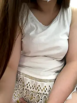 PhuongNhi21 online show from September 29, 2025, 2:00 pm