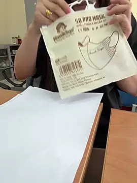 PhuongNhi21 online show from October 15, 2025, 1:50 am