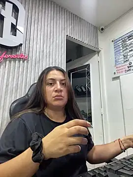 megvibes online show from February 11, 2026, 12:04 am